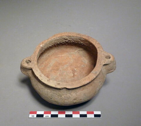 vase, image 2/2