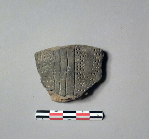 vase, image 1/1