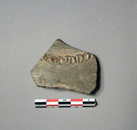 vase, image 1/1
