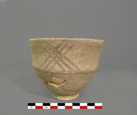 vase, image 1/1