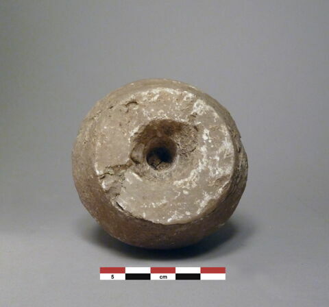 vase, image 2/2