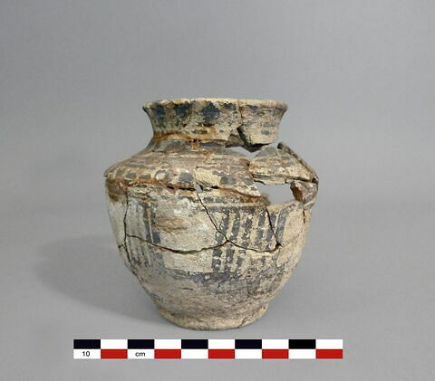 vase, image 1/1