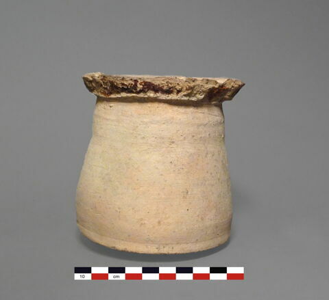 vase, image 1/1