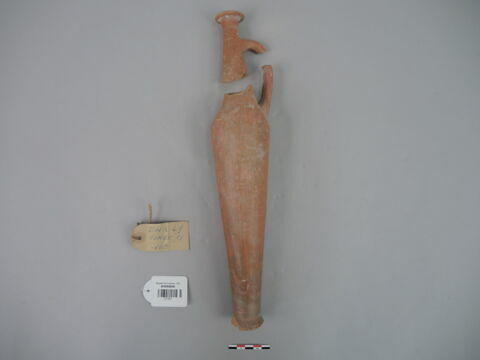 vase, image 1/3