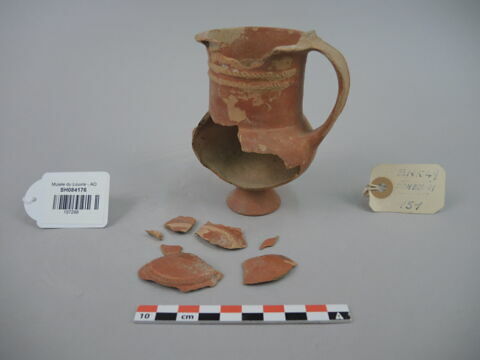 vase, image 1/3