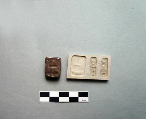 cachet, image 2/3
