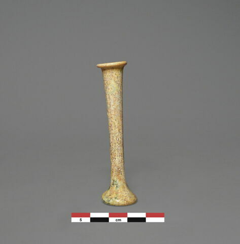 vase, image 1/2