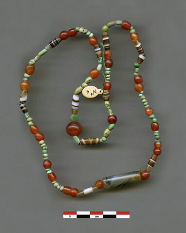 collier, image 1/1