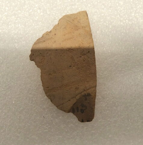 vase  ; ostracon, image 2/3