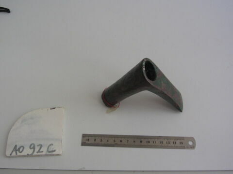 herminette, image 3/3