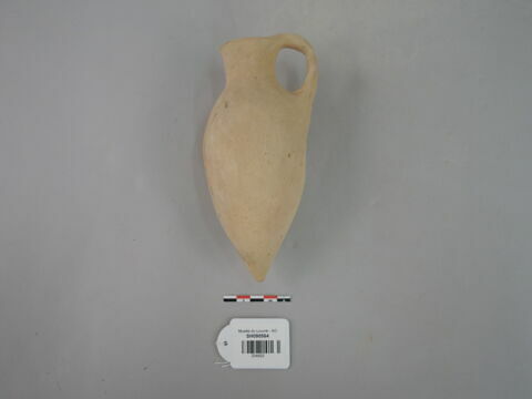vase, image 2/5