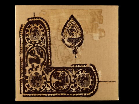 châle  ; tenture, image 1/1