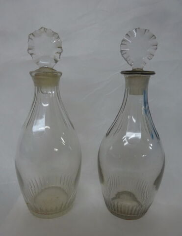 Burette du Nécessaire de Marie-Antoinette, image 2/2
