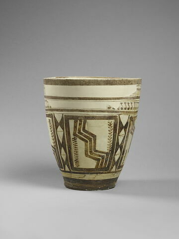 vase, image 3/6