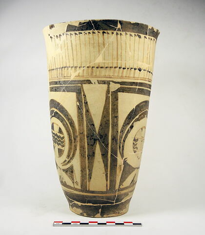 vase, image 4/4