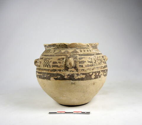vase, image 1/1