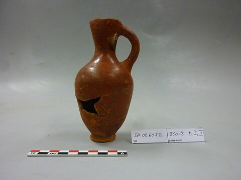 vase, image 2/4