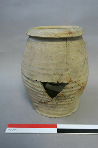 pot, image 1/3