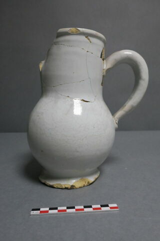 pichet, image 2/5
