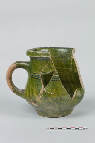 pot à anse, image 1/2