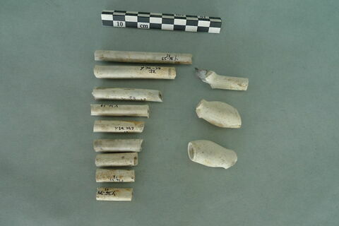 pipe, fragment, image 4/5
