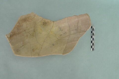 objet indéterminé, fragment, image 1/3