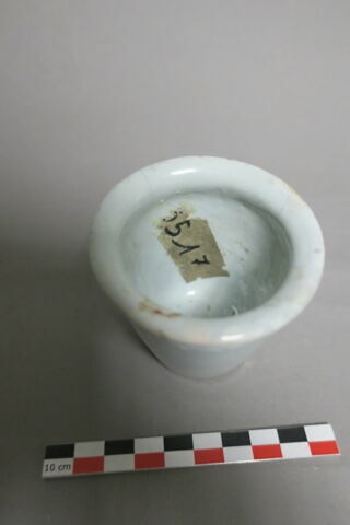 pot à onguent, image 2/5