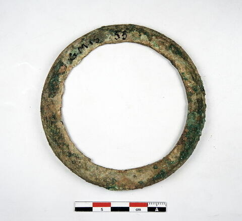 vase, image 2/2