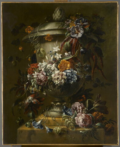 Vasque enguirlandée de fleurs, image 1/1
