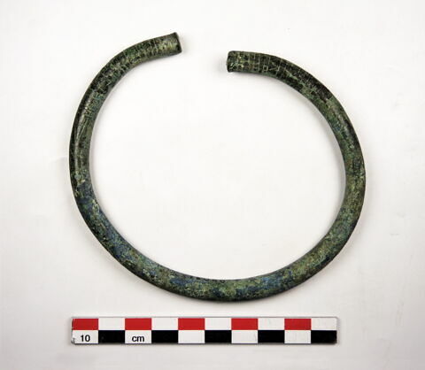 bracelet, image 1/2