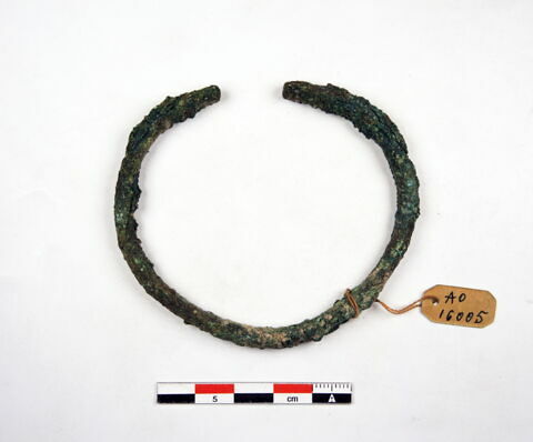 bracelet, image 1/1