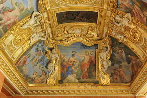 Plafond : Salle des Saisons -Le Printemps, au dessus de la corniche, angle sud-est, image 3/5