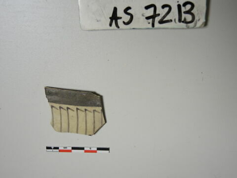 vase, image 1/1