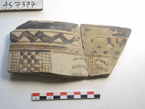 vase ; fragment, image 1/1