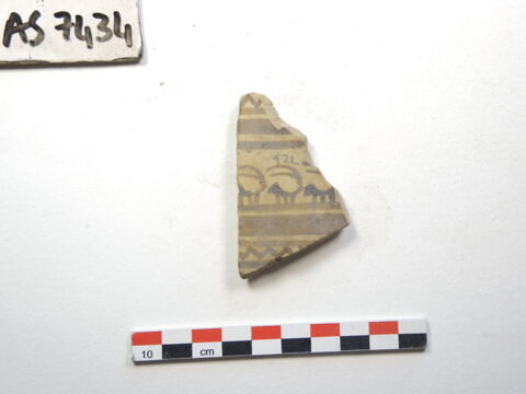 vase ; fragment, image 1/1