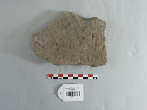 Fragment inscrit, image 1/2