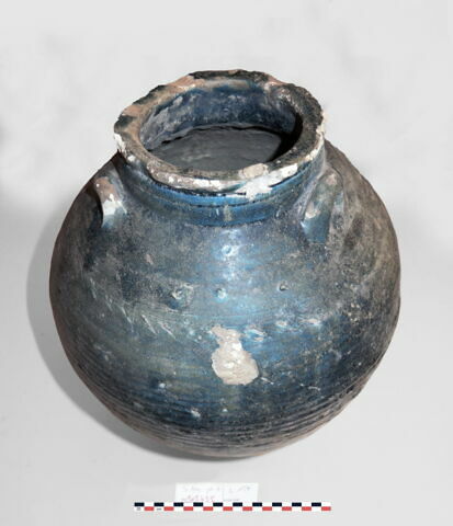 vase, image 4/4
