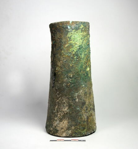 vase, image 2/2