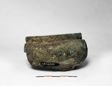 vase, image 1/1