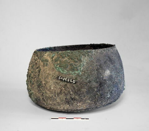 vase, image 1/2
