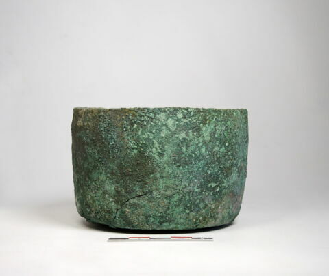 vase, image 1/1