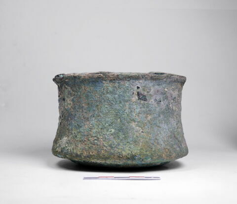 vase, image 1/1