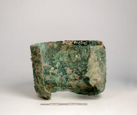 vase, image 2/2