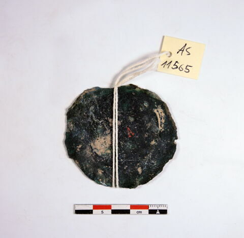 disque  ; vase  ; plateau de balance, image 1/2