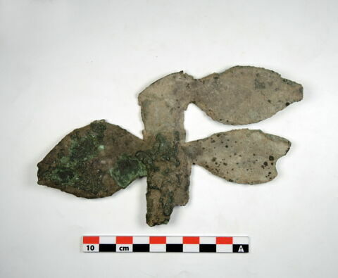 décor architectural  ; décoration du mobilier  ; objet votif, image 1/1