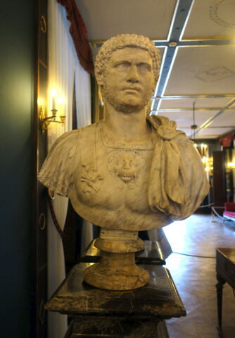 statue en buste, image 1/3