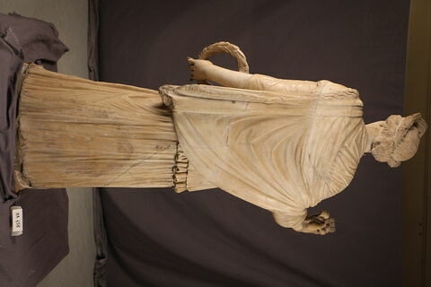 statue, image 4/5