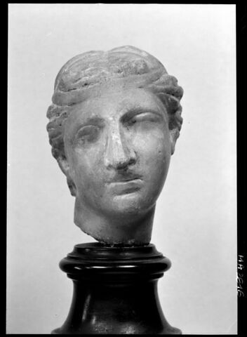 statuette, image 1/4