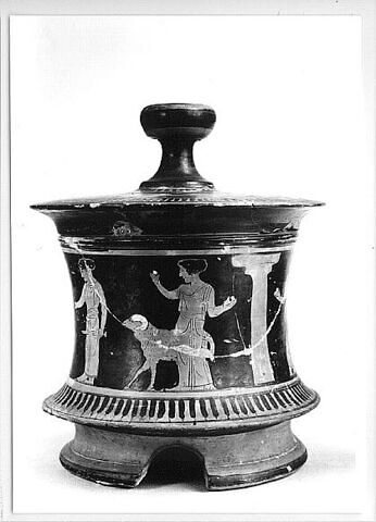 pyxis associée à un couvercle, image 7/11