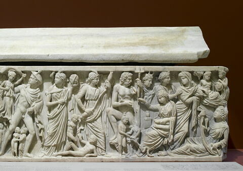 Cuve du sarcophage de Prométhée, image 7/14